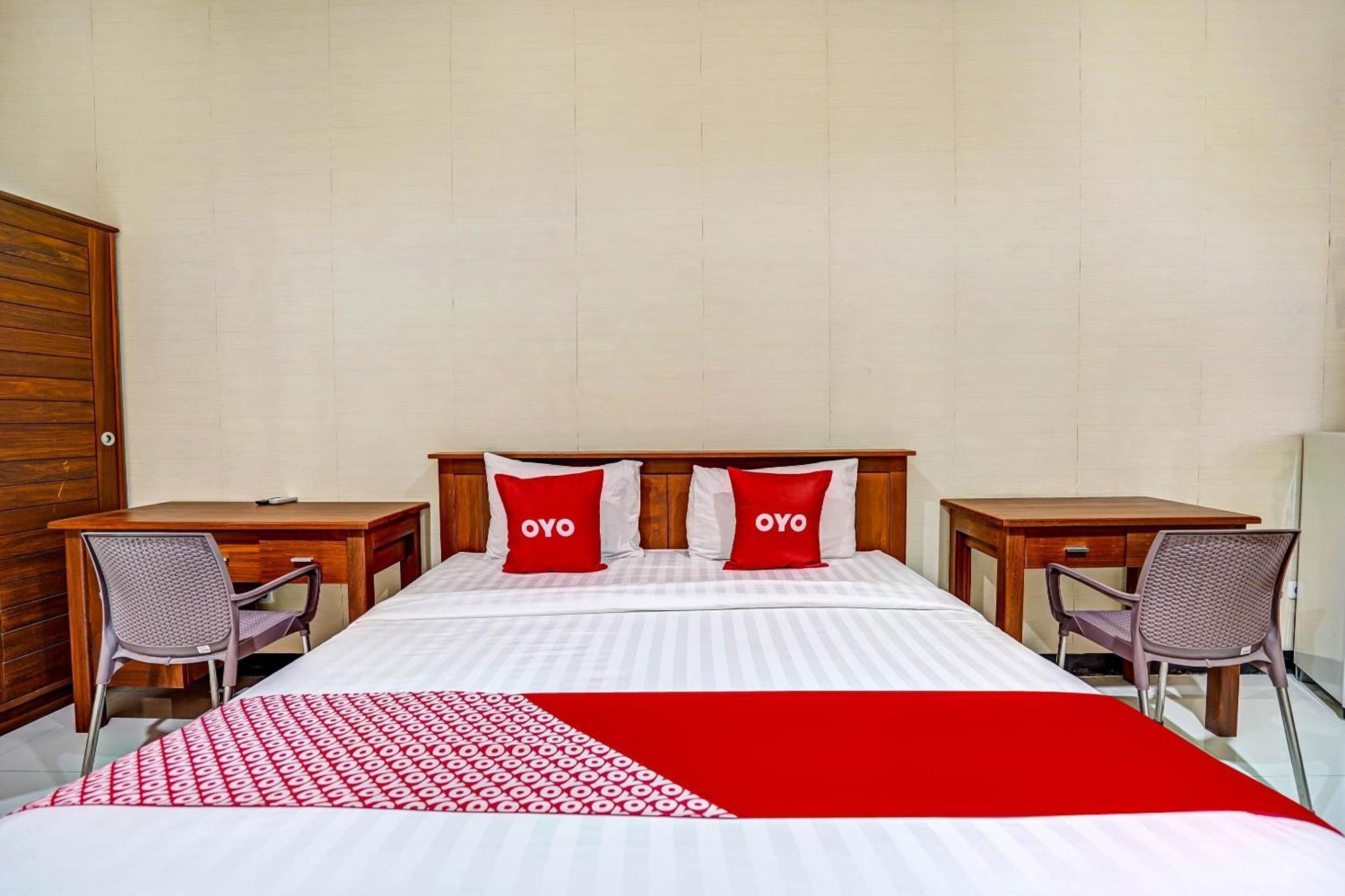 Oyo 90889 Dkb Residence Surabaya Exterior photo